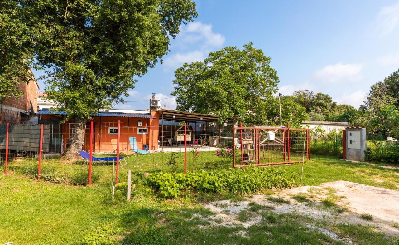 Vacation House "Andy" PUY 외부 사진